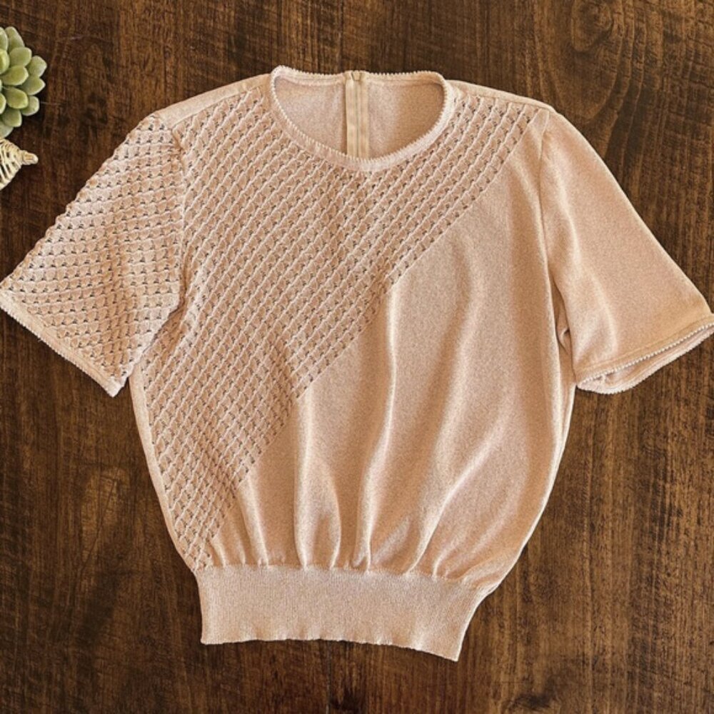 VTG 60s Pastel Peach Pointelle Knit Short Sleeve Sweater Top, Size M